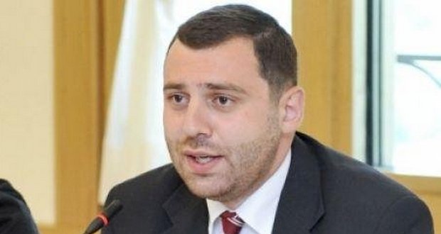 მთავრობის უარის მიუხედავად პრეზიდენტი სემეკ-ის წევრობის იმავე კანდიდატებს ხელახლა წარადგენს