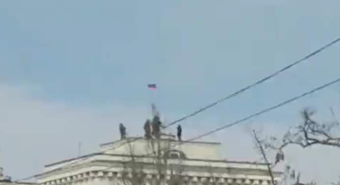 russia-flag-ukraine-power-plant-video-screenshot